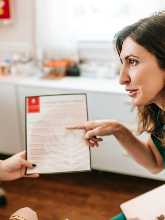 10 Early Signs of Perimenopause Most Women Miss